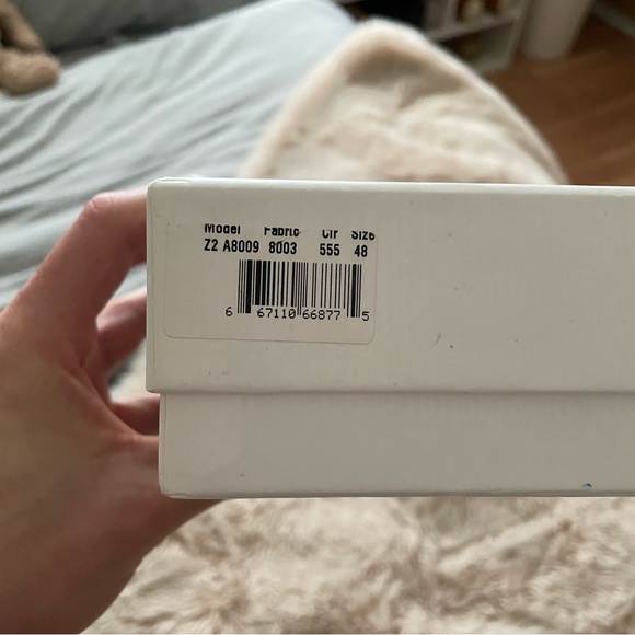 Moschino Couture Black Leather W Gold Textured Logo Belt Size 48 Waist 28-32 - Picture 6 of 16